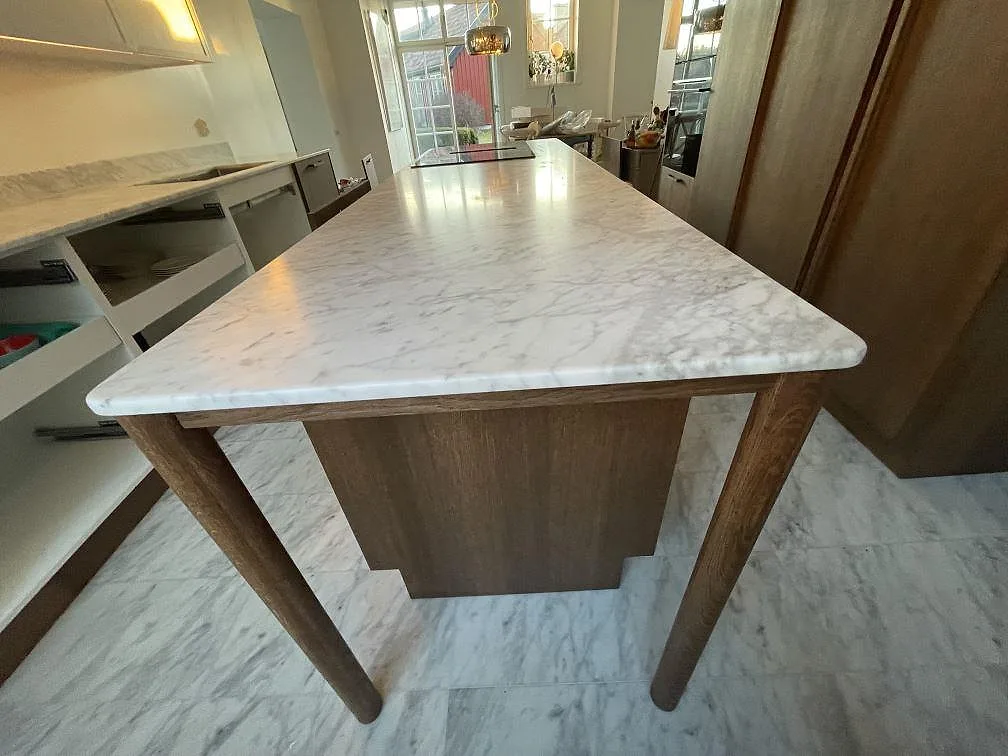 Køkkenbordplade i Carrara C, Bromma – billede 2