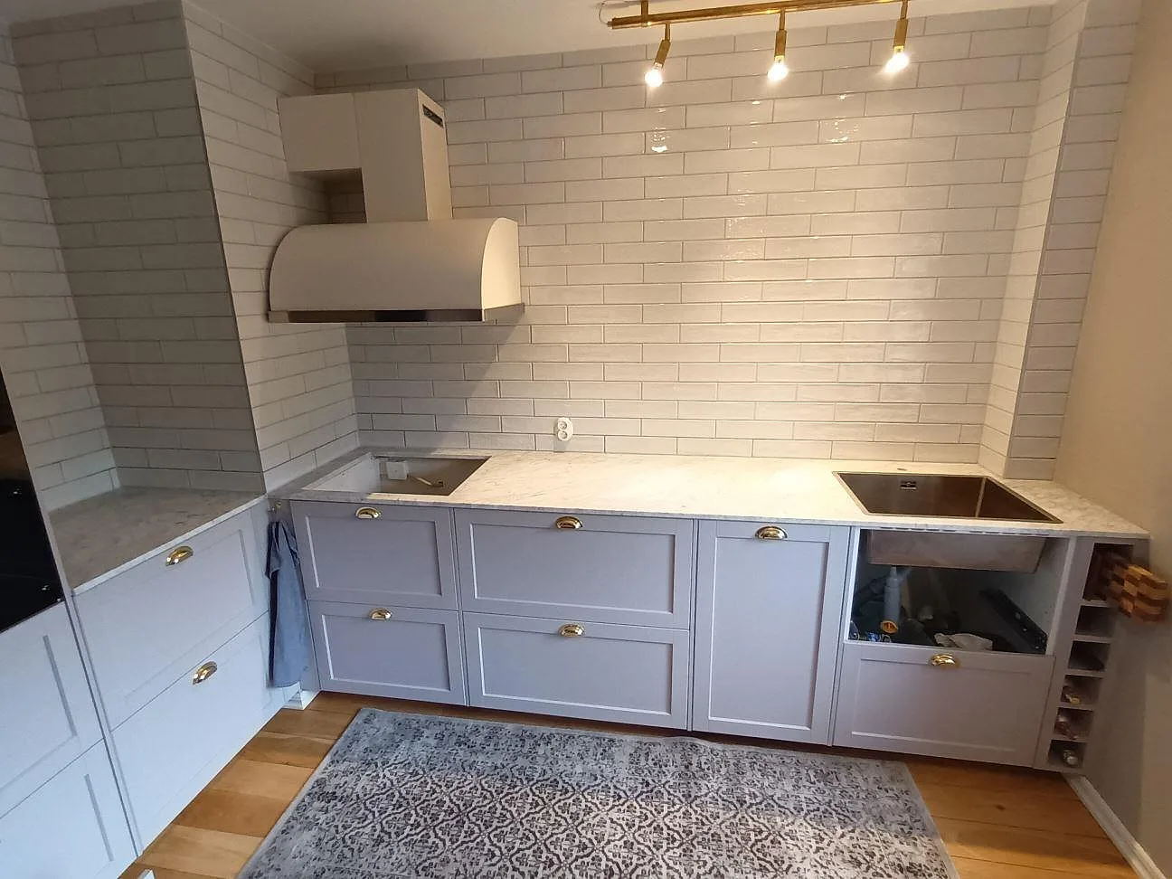 Køkkenbordplade i Carrara C, Danderyd