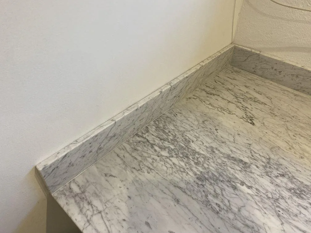 Marmorbordplade i Carrara C, Farhult – billede 5