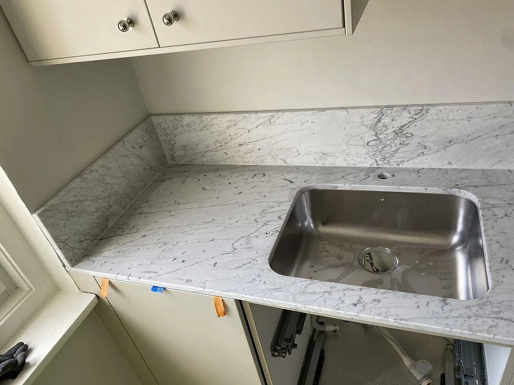 Køkkenbordplade i Carrara C, Göteborg – billede 3