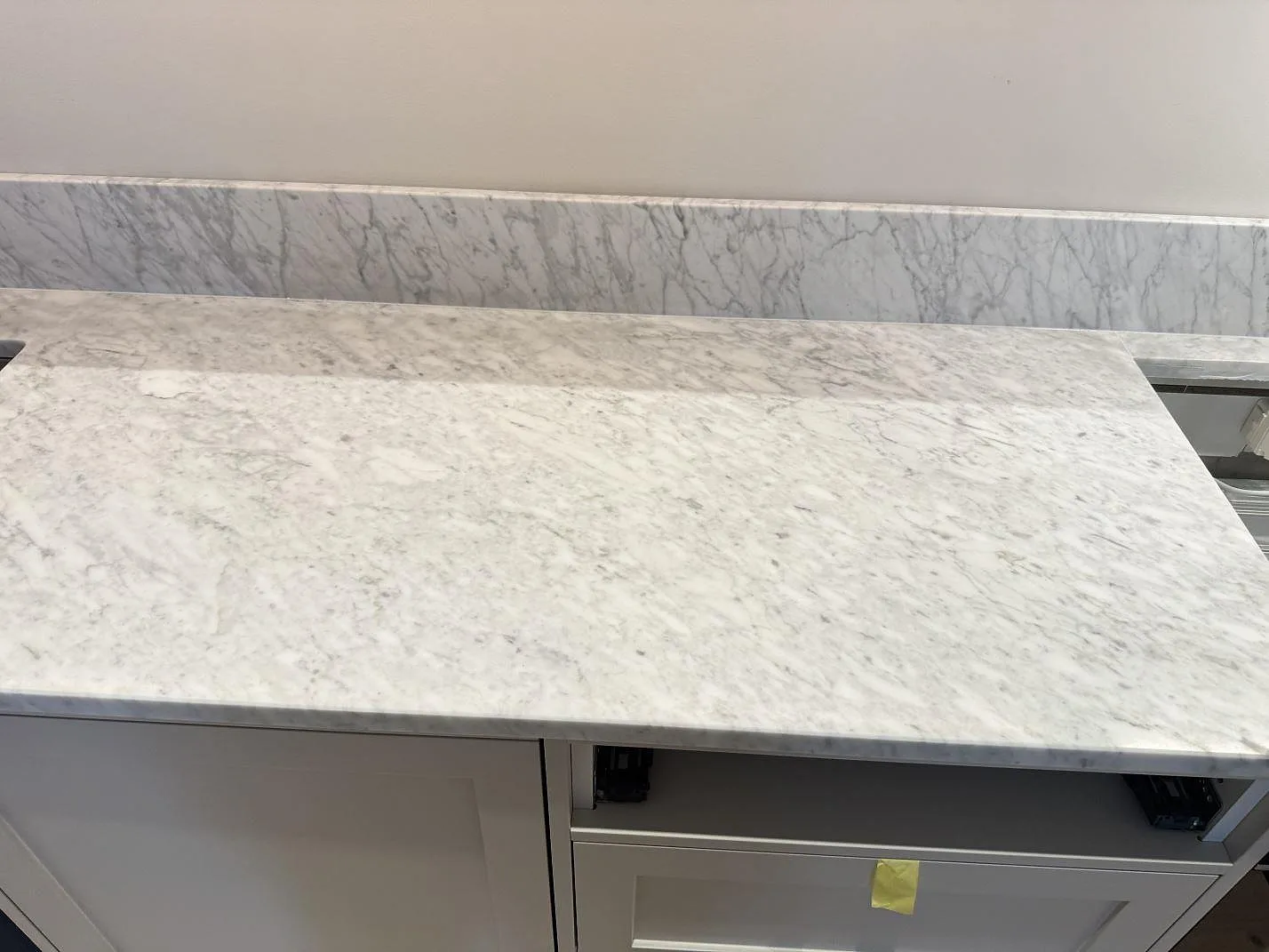 Køkkenbordplade i Carrara C, Göteborg – billede 3