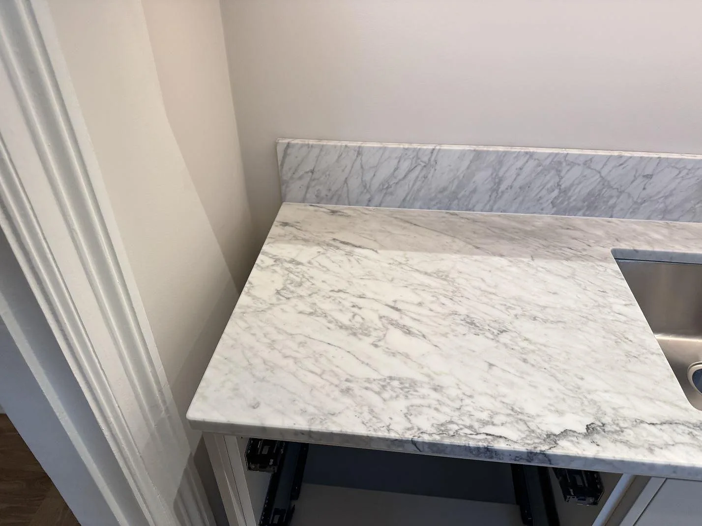 Køkkenbordplade i Carrara C, Göteborg – billede 7