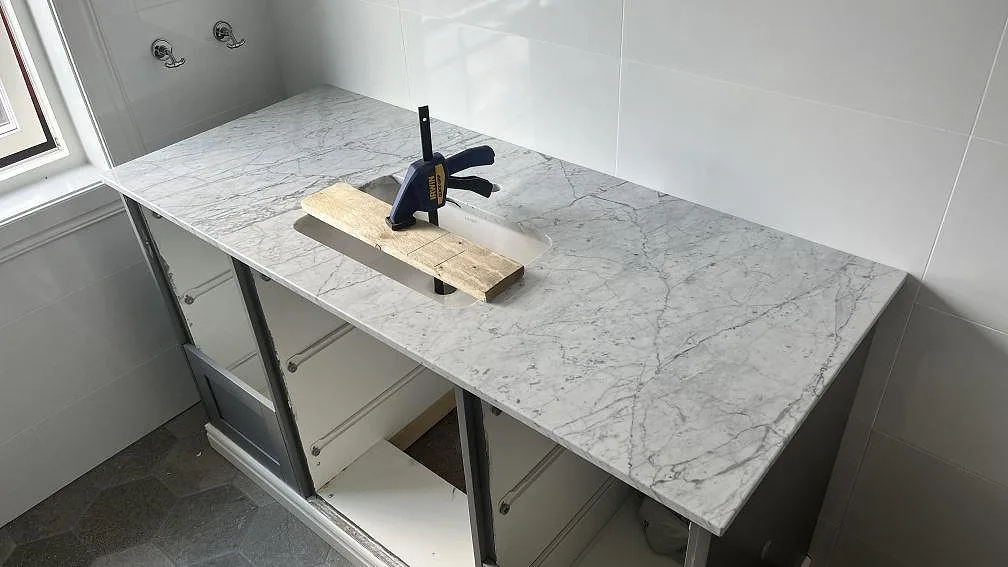 Bordplade i Carrara C, Granbersdal – billede 2