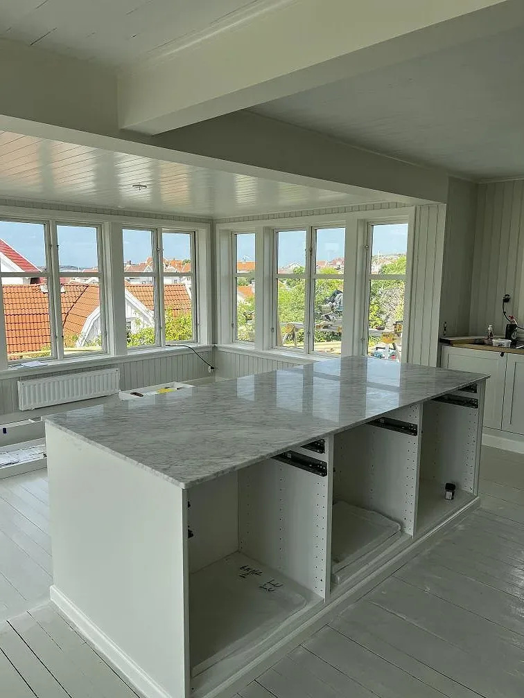 Køkkenbordplade i Carrara C, Grundsund