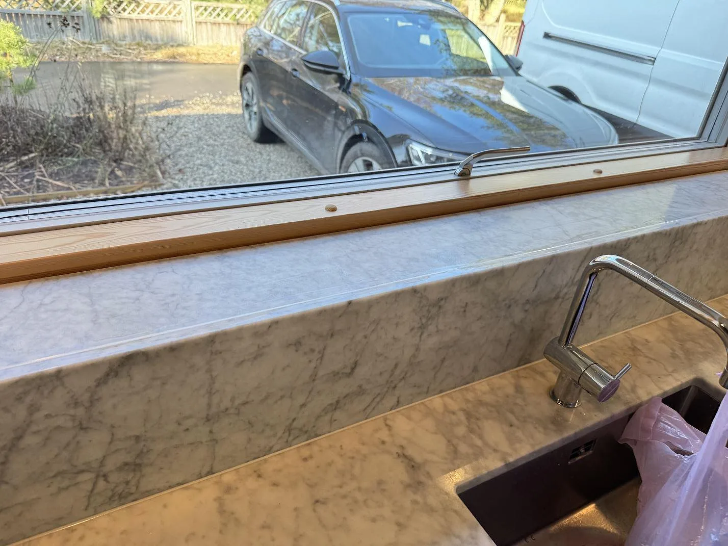 Køkkenbordplade i Carrara C, Höllviken – billede 2
