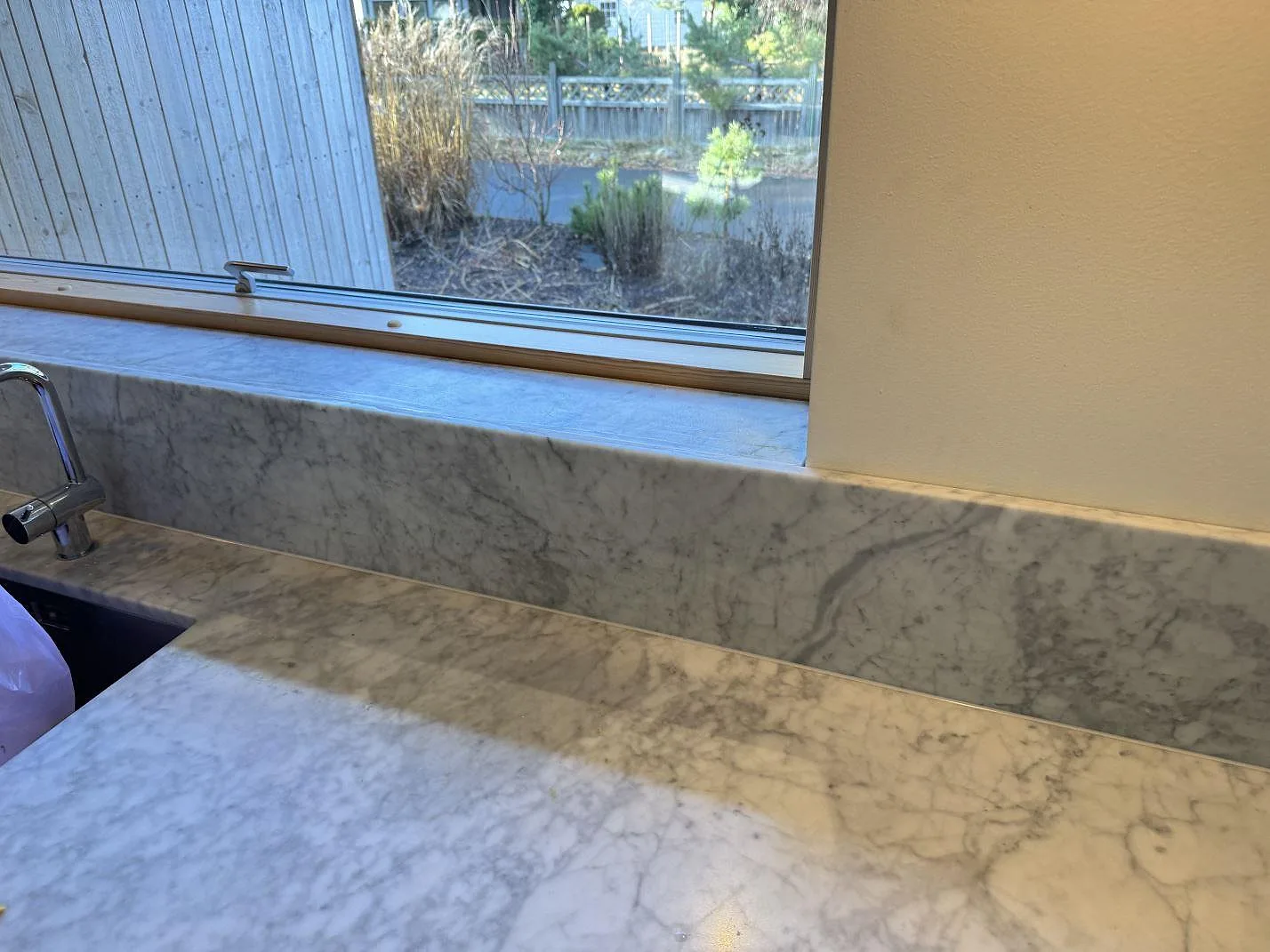 Køkkenbordplade i Carrara C, Höllviken – billede 3