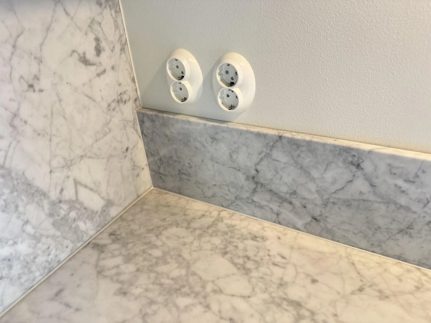 Køkkenbordplade i Carrara C, Höllviken – billede 6