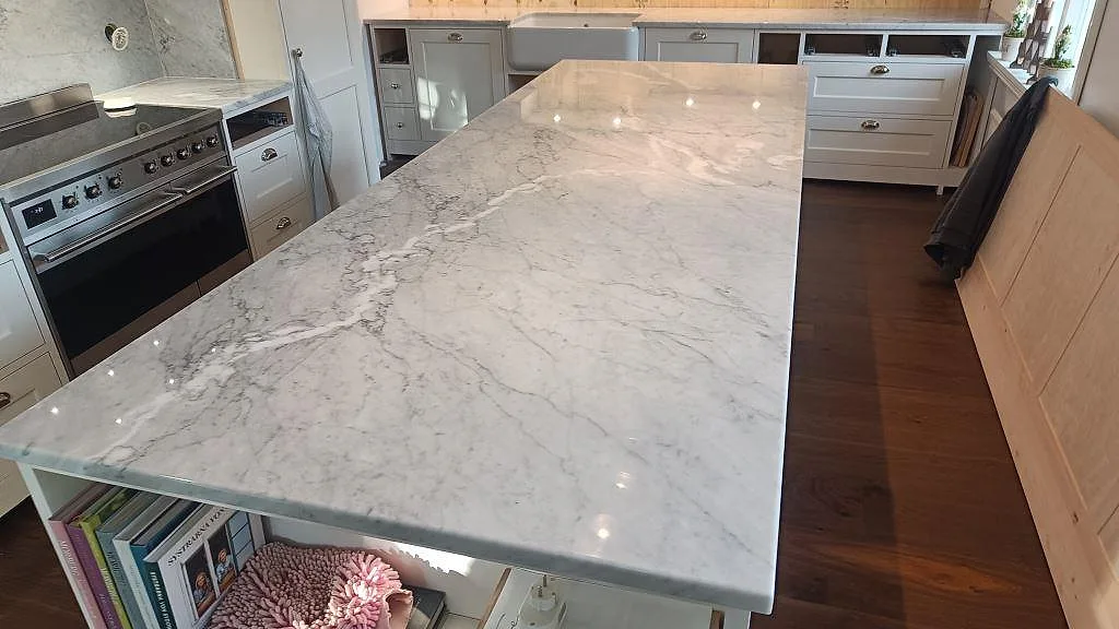 Køkkenbordplade i Carrara C, Hovås – billede 2