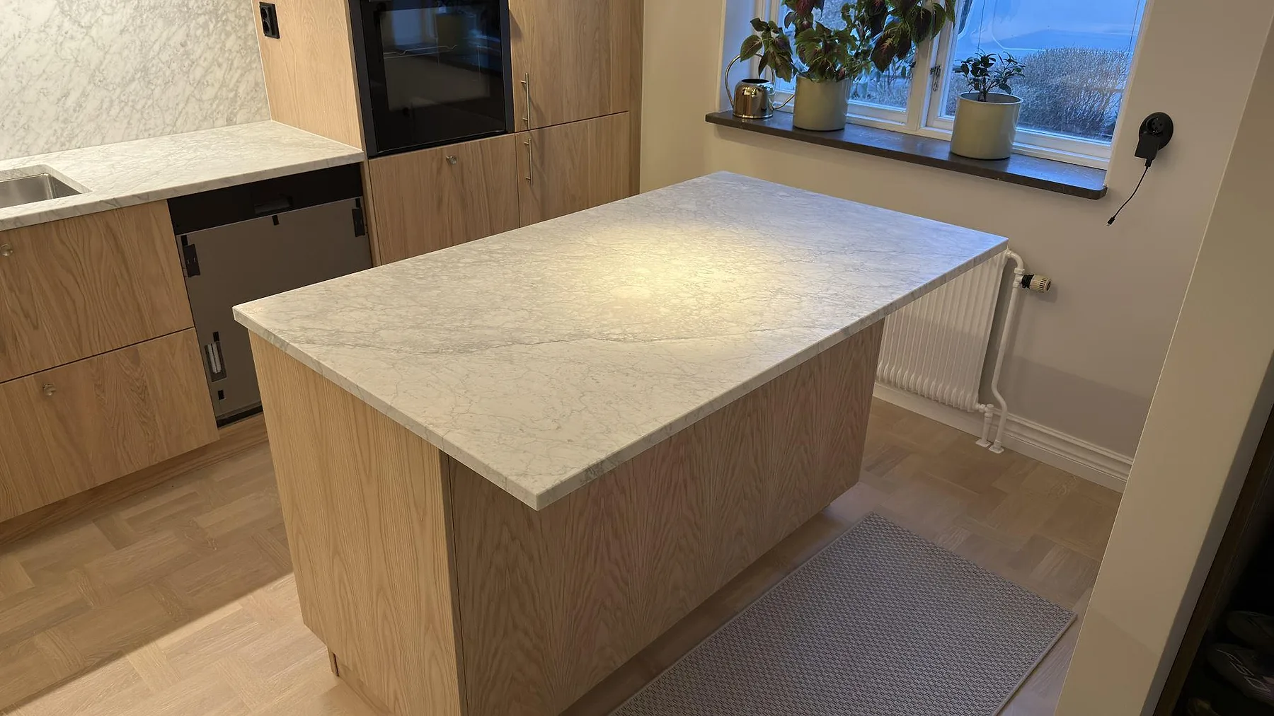 Køkkenbordplade i Carrara C, Lidingö – billede 4