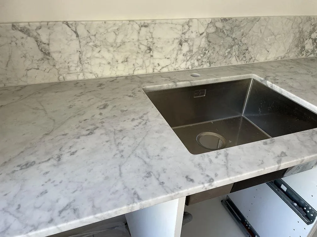 Køkkenbordplade i Carrara C, Lindome – billede 4