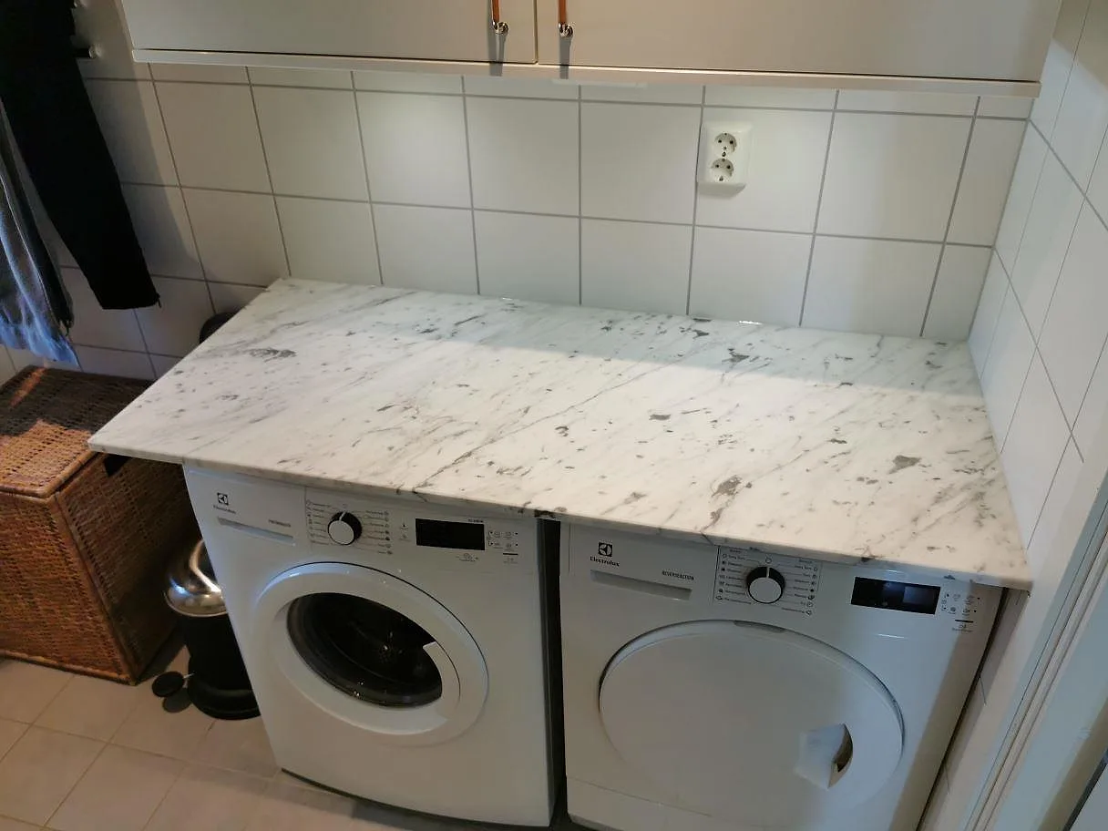 Bordplade i Carrara C-marmor til bryggers, Malmö