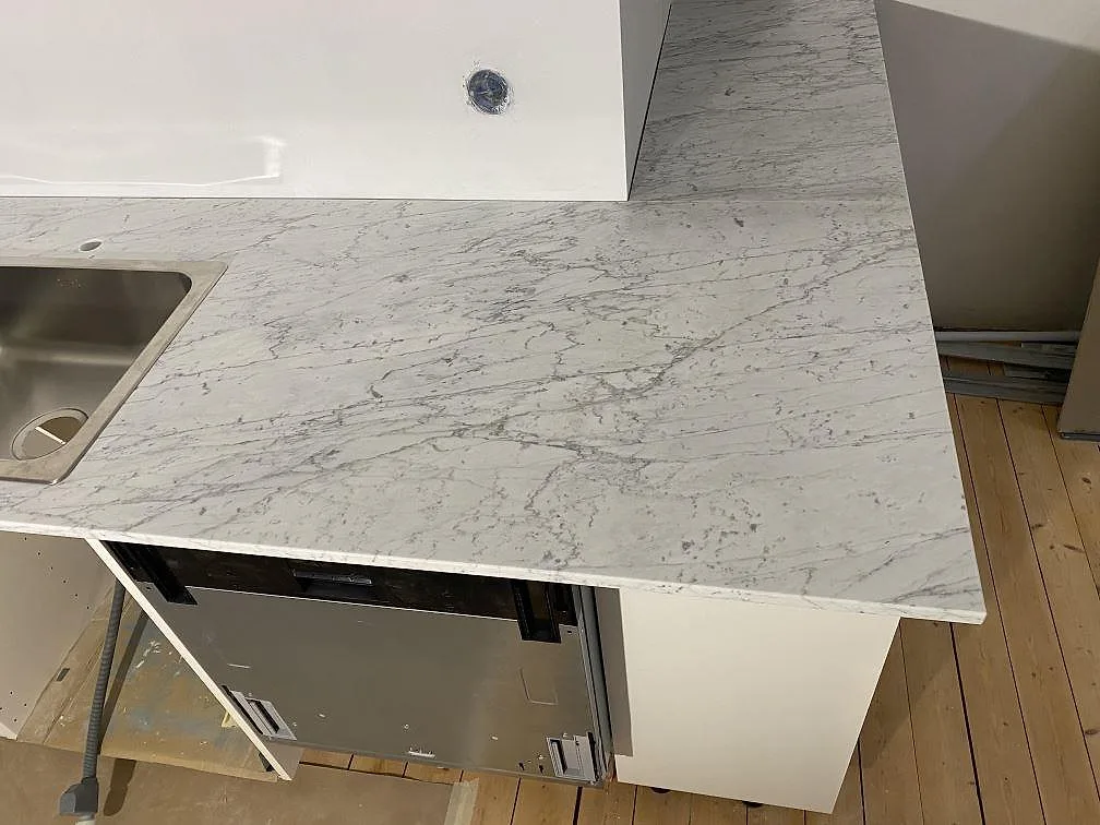 Køkkenbordplade i Carrara C, Malmö – billede 3