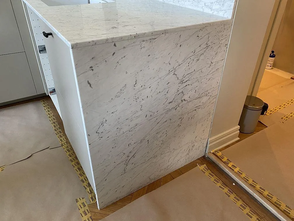 Køkkenbordplade i Carrara C, Malmö – billede 2