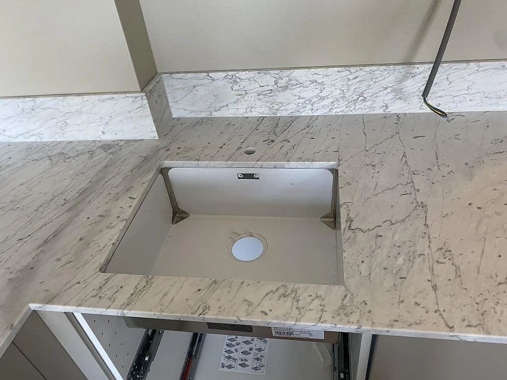 Køkkenbordplade i Carrara C, Malmö – billede 7