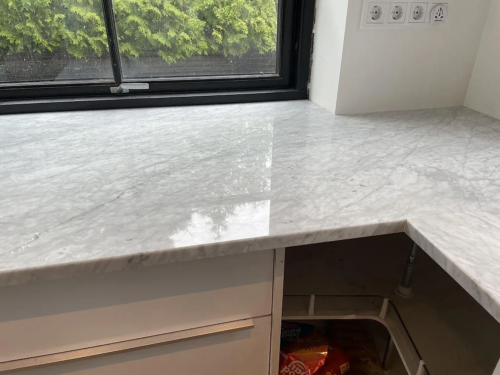 Køkkenbordplade i Carrara C, Malmö – billede 6