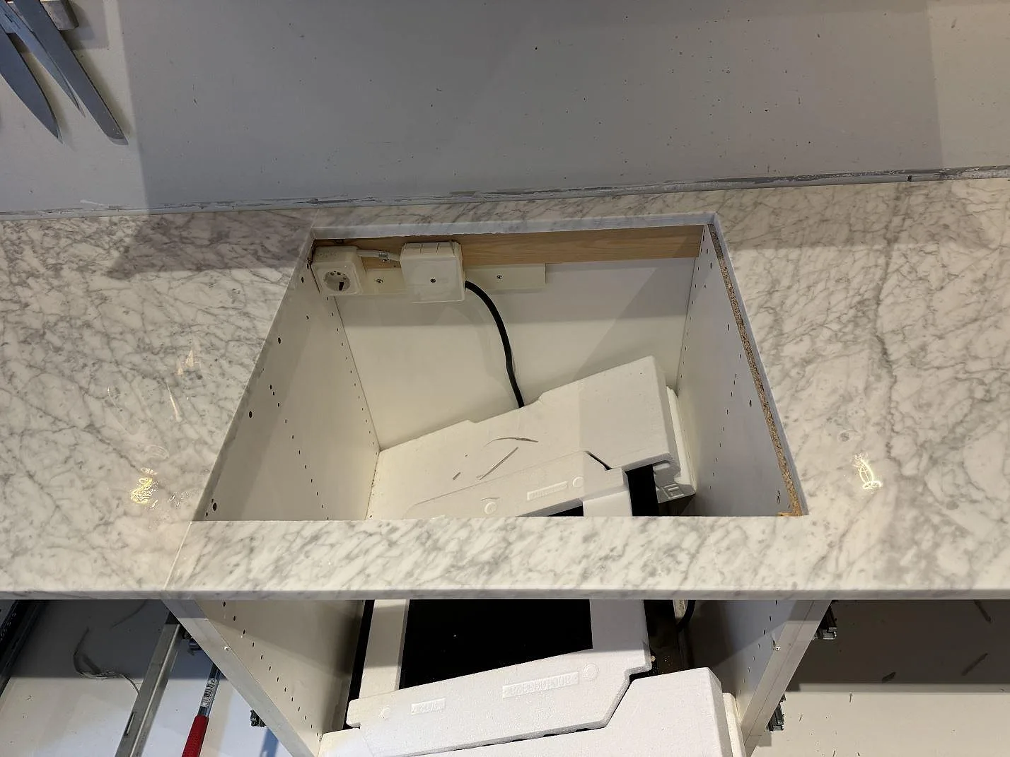 Køkkenbordplade i Carrara C, Malmö – billede 4