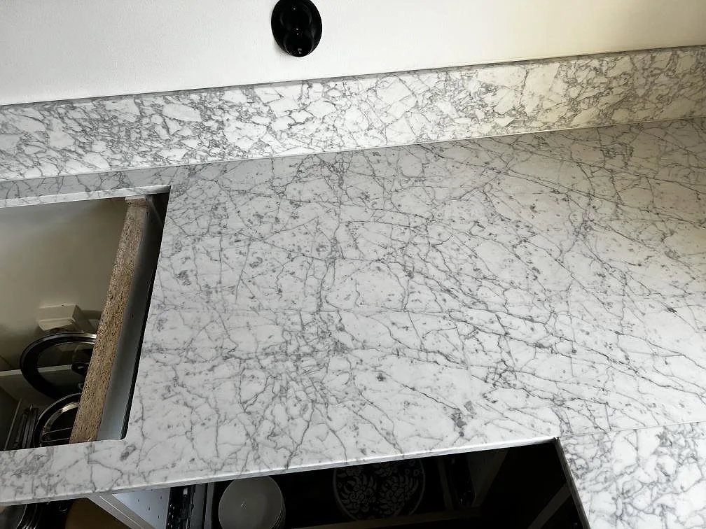 Køkkenbordplade i Carrara C, Malmö – billede 4