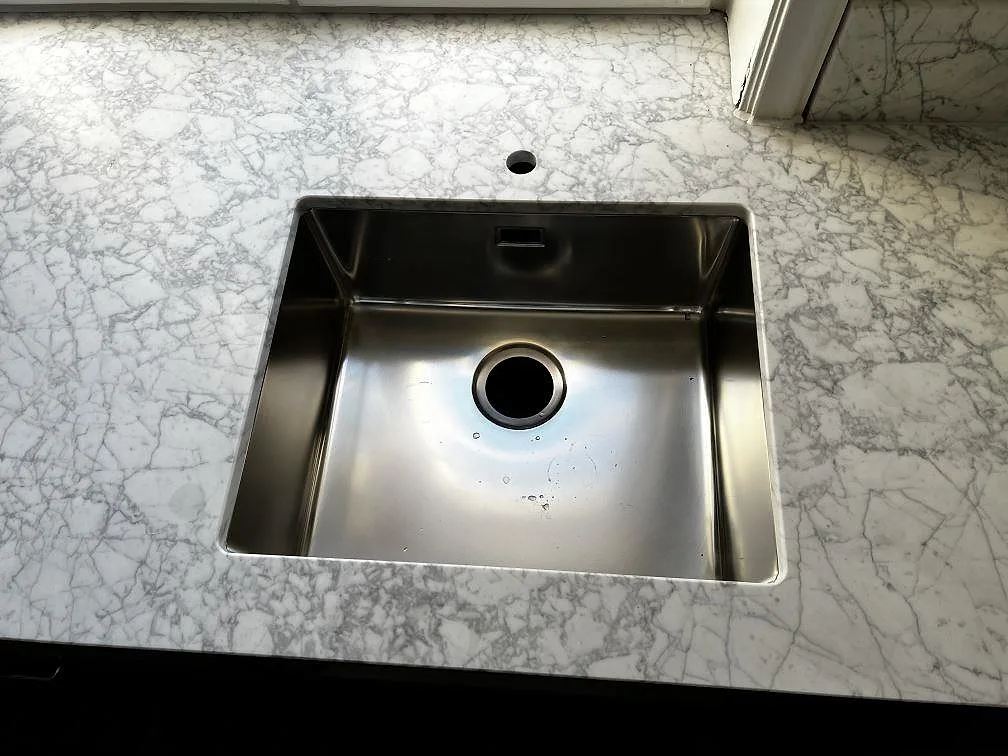 Køkkenbordplade i Carrara C, Malmö – billede 3