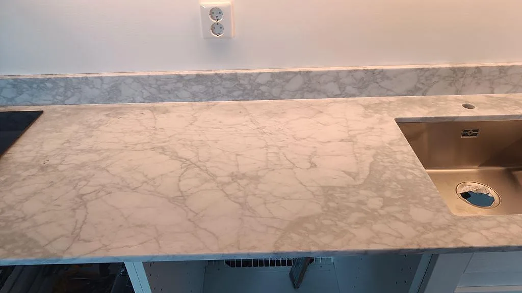 Køkkenbordplade i Carrara C, Malmö – billede 3