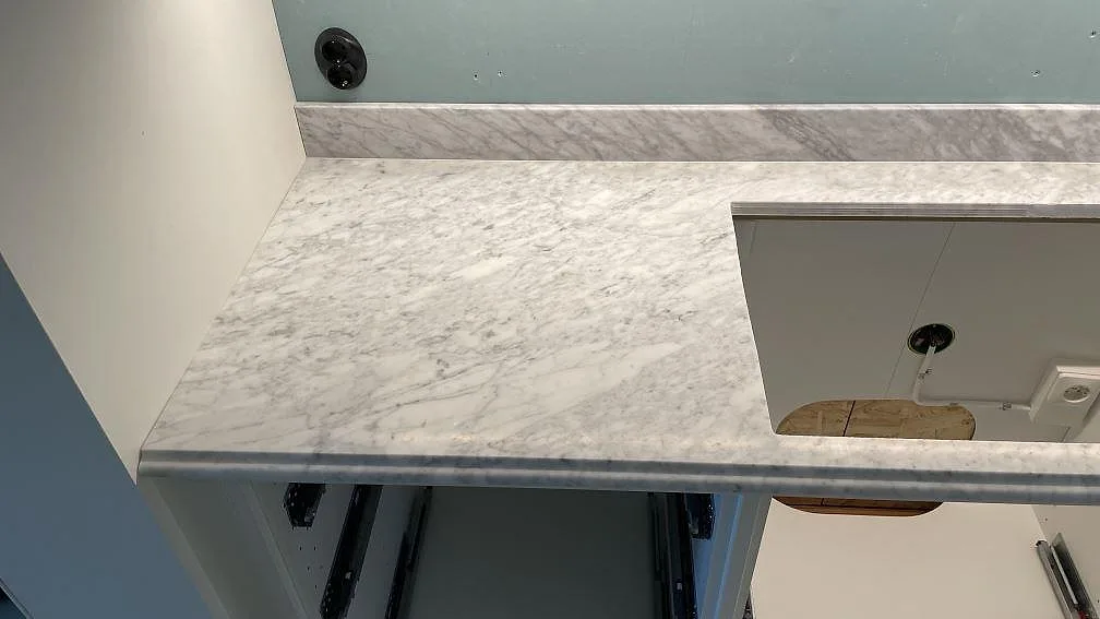 Køkkenbordplade i Carrara C, Malmö – billede 4