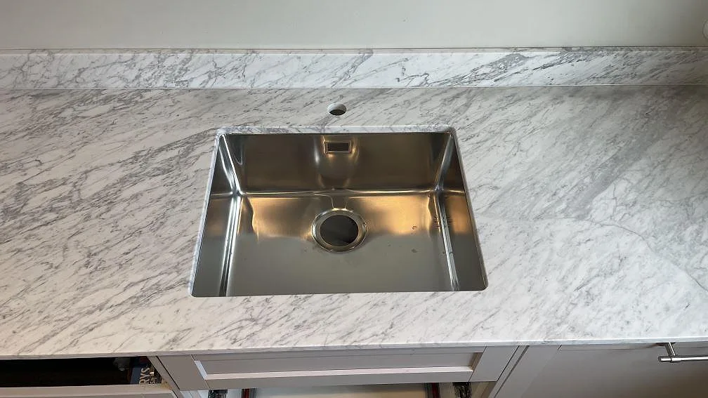 Køkkenbordplade i Carrara C, Malmö – billede 3