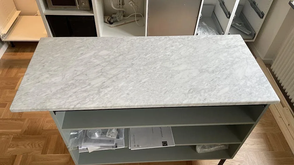 Køkkenbordplade i Carrara C, Malmö – billede 2
