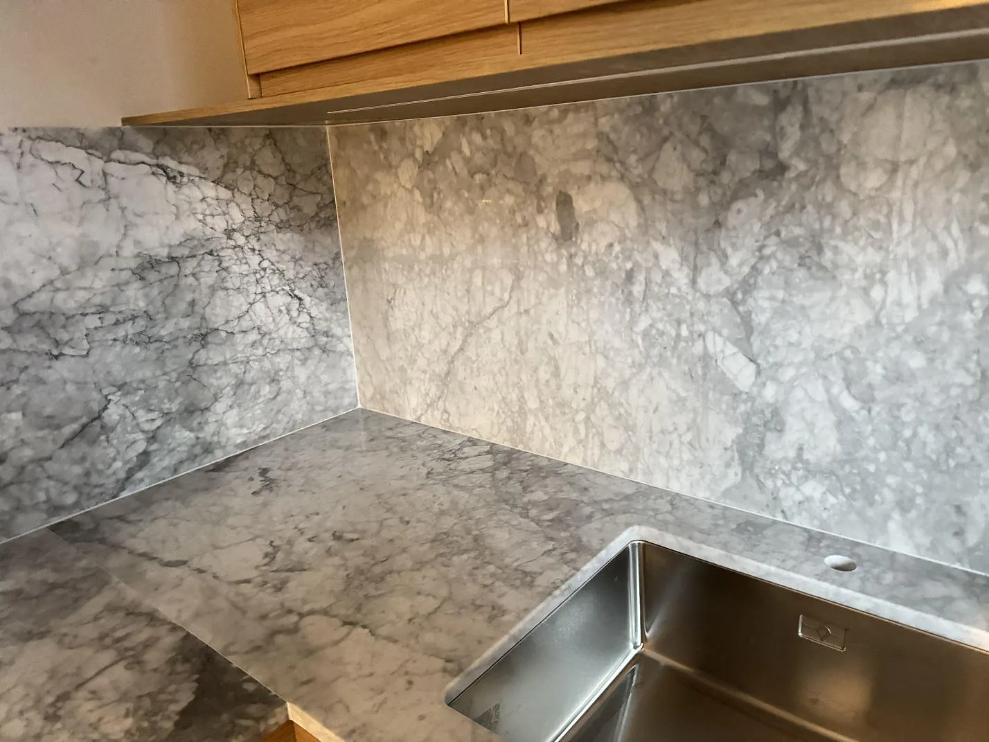 Køkkenbordplade i Carrara C, Malmö – billede 4