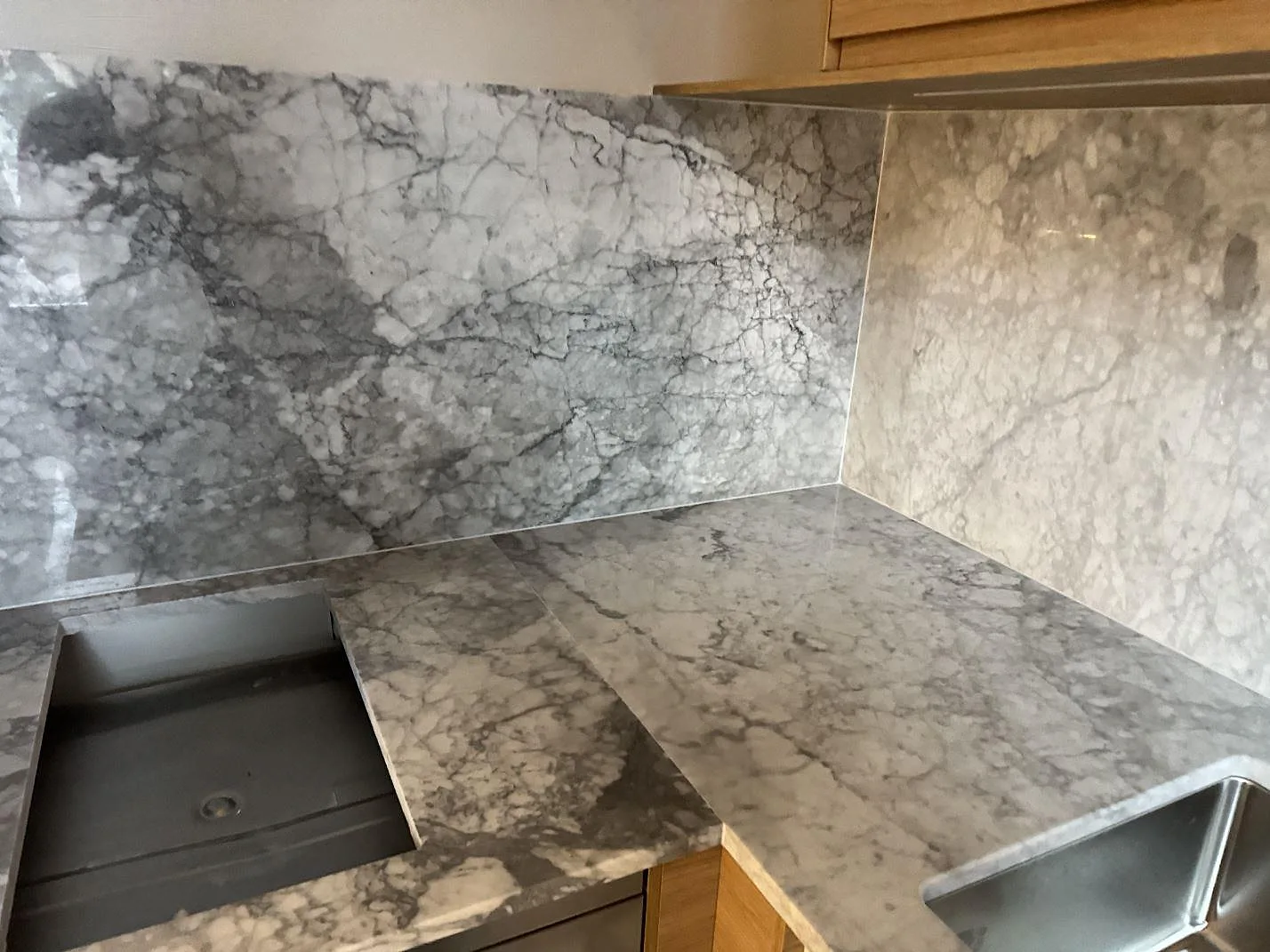 Køkkenbordplade i Carrara C, Malmö – billede 5