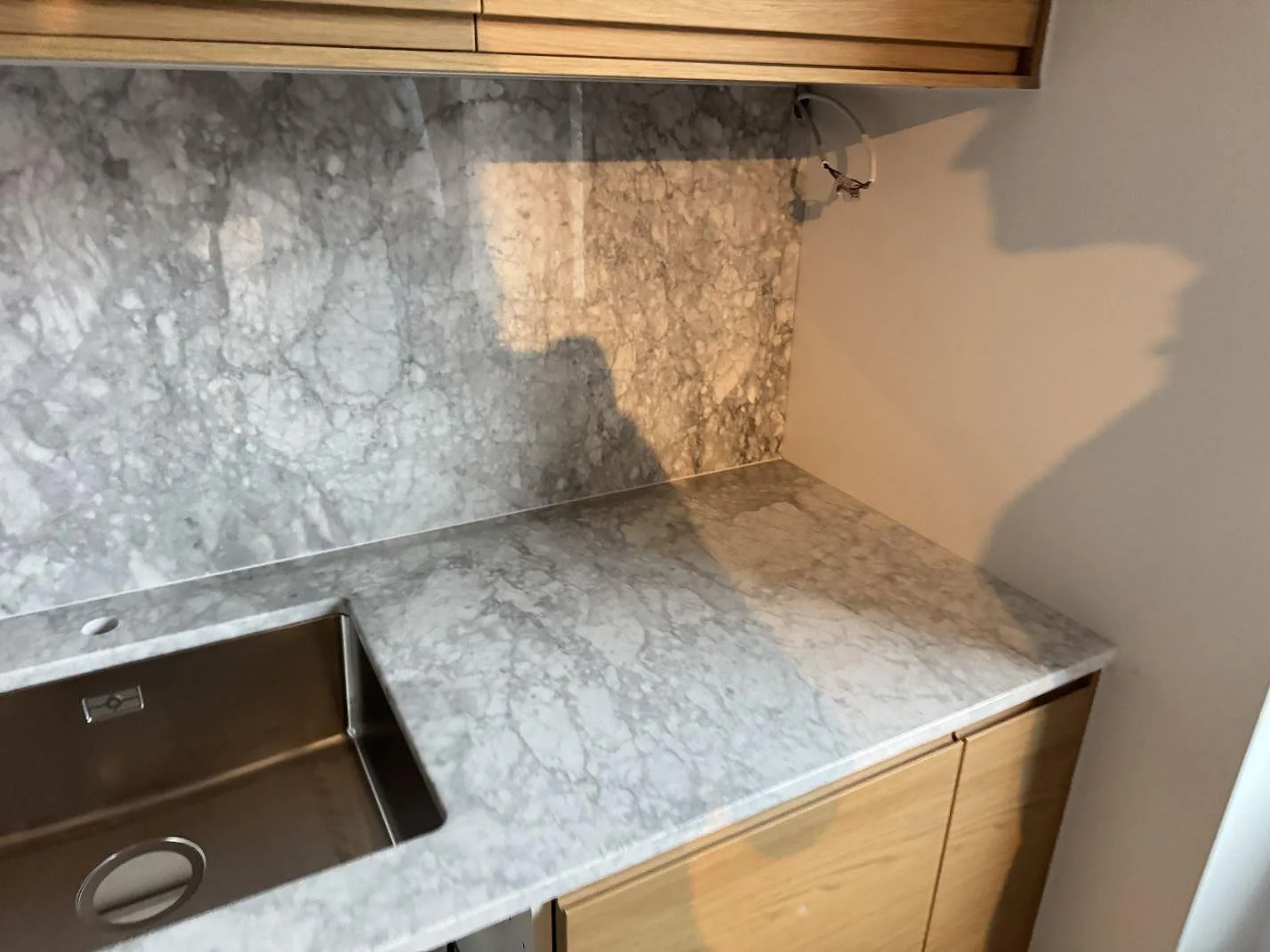 Køkkenbordplade i Carrara C, Malmö – billede 2