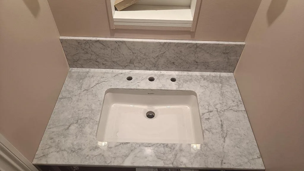 Marmorbordplade i Carrara C, Mariestad – billede 3