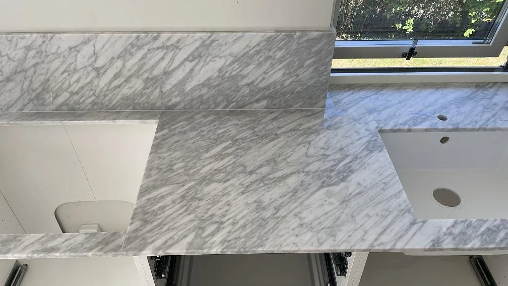 Køkkenbordplade i Carrara C, Nättraby – billede 3