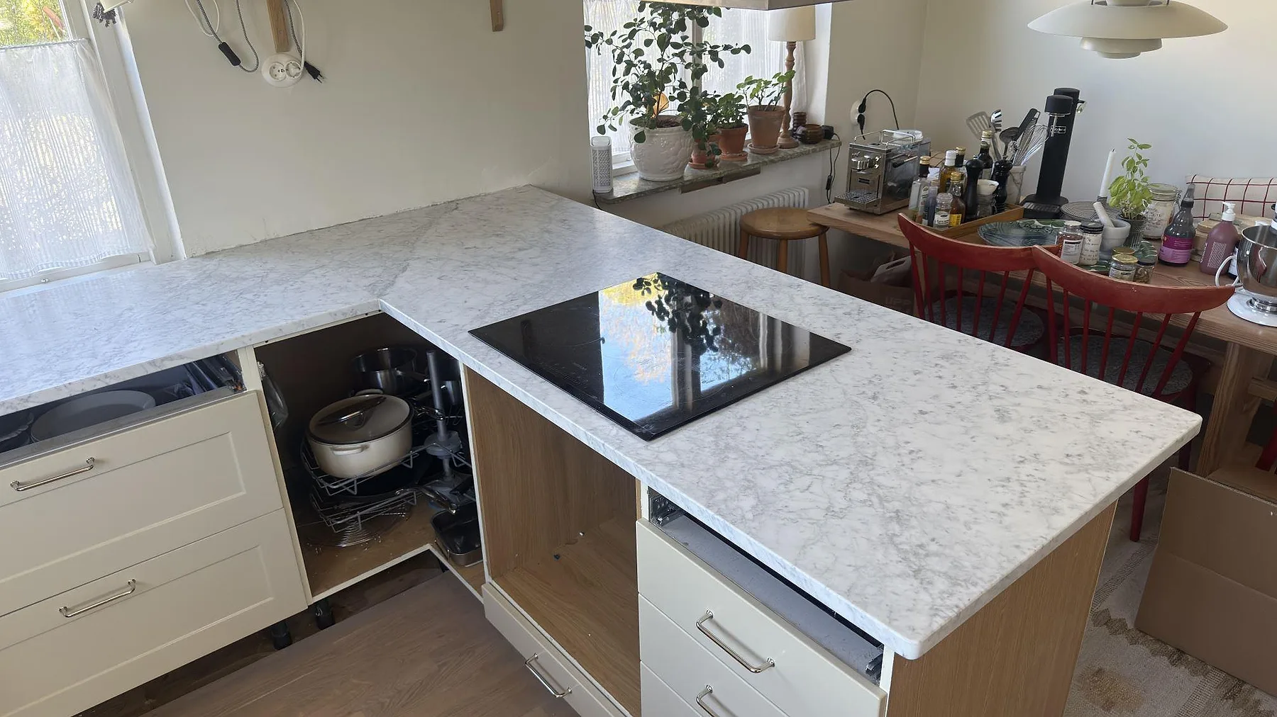 Køkkenbordplade i Carrara C, Nyköping – billede 3