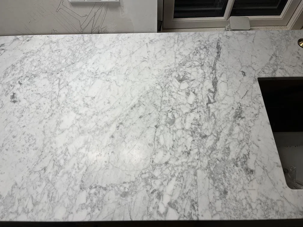 Køkkenbordplade i Carrara C, Rørvig – billede 3