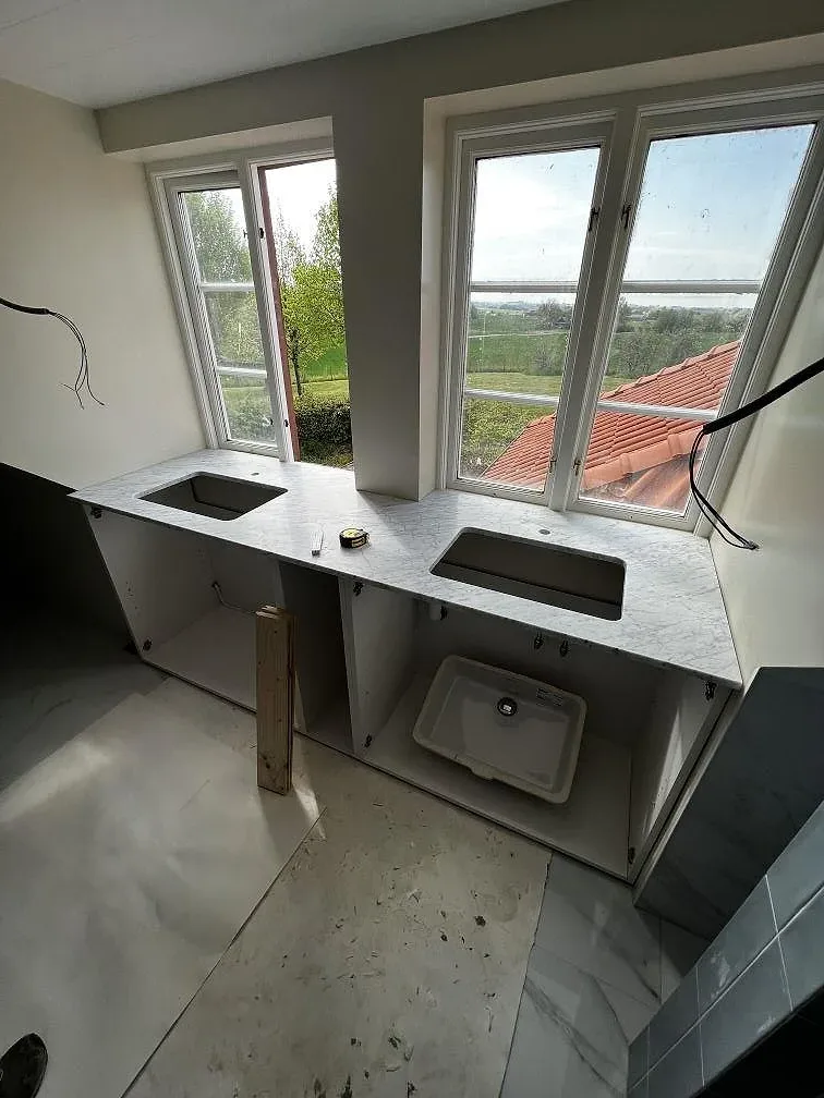 Bordplade i Carrara C, Rydsgård