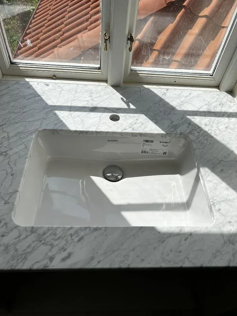 Bordplade i Carrara C, Rydsgård – billede 2