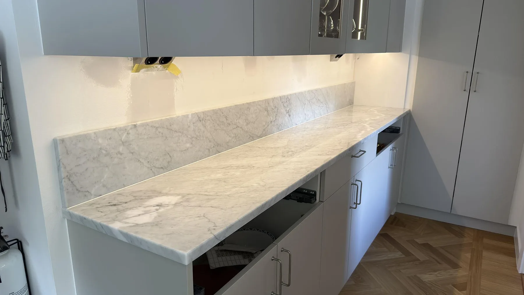 Køkkenbordplade i Carrara C, Saltsjöbaden – billede 3