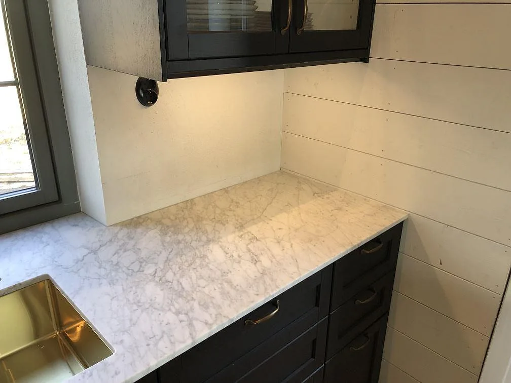 Køkkenbordplade i Carrara C, Skurup – billede 3