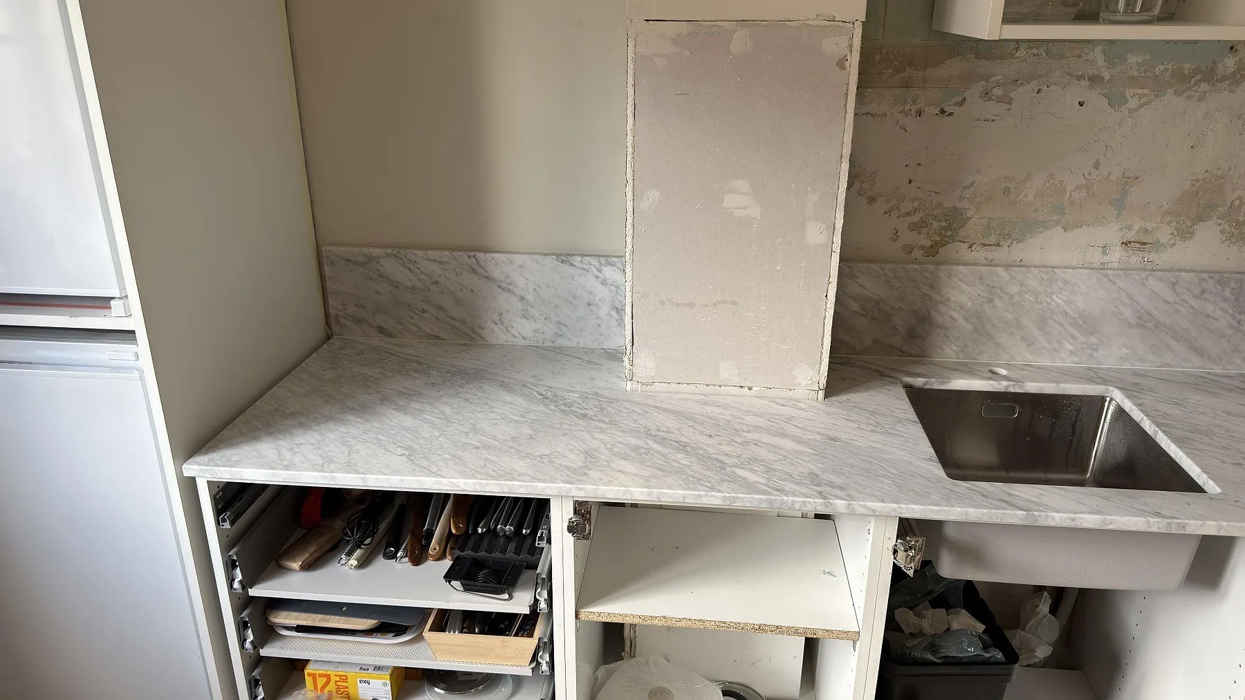 Køkkenbordplade i Carrara C, Solna – billede 4