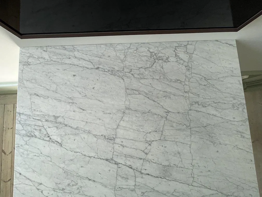 Køkkenbordplade i Carrara C, Solna – billede 2