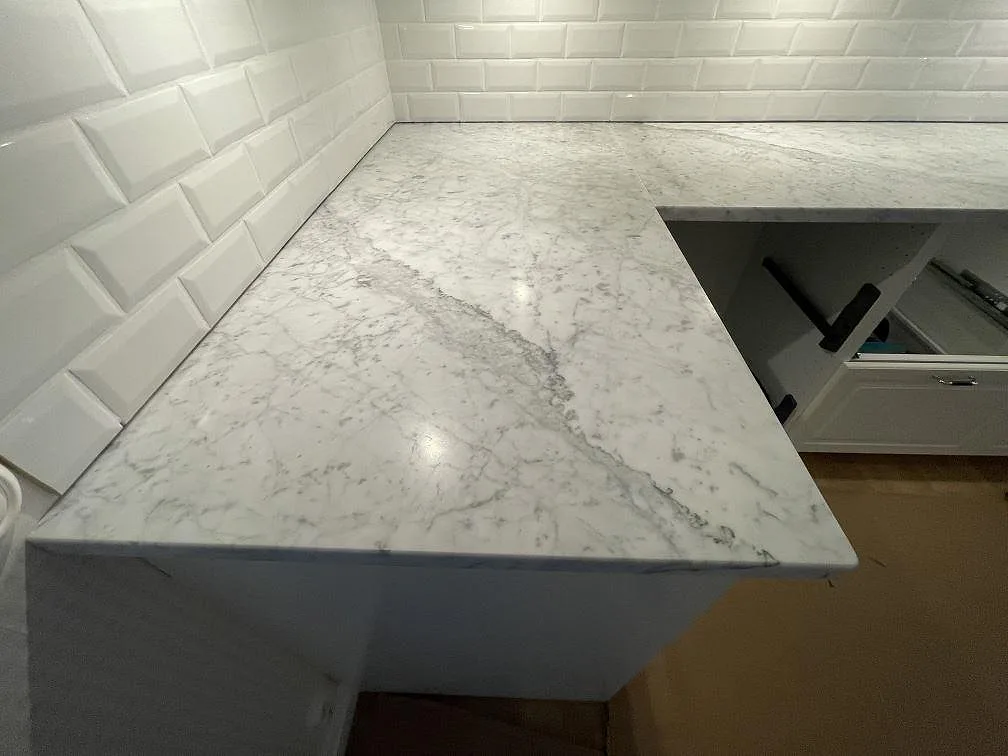 Køkkenbordplade i Carrara C, Spånga – billede 3