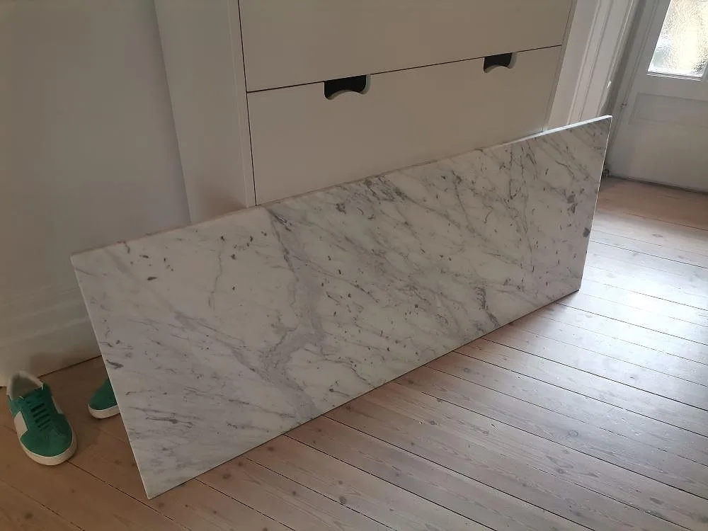 Køkkenbordplade i Carrara C-marmor, Stockholm