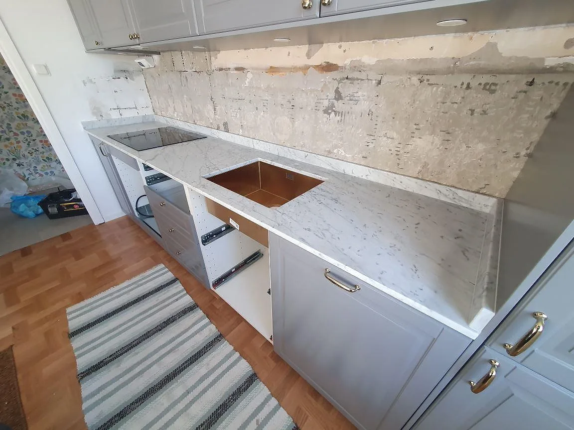 Køkkenbordplade i Carrara C, Stockholm – billede 3