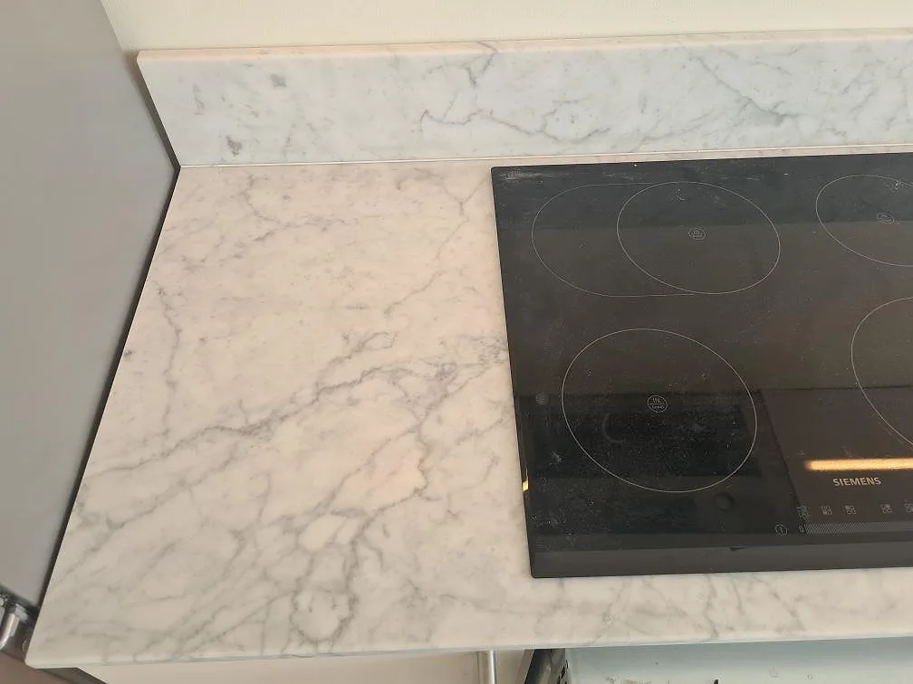 Køkkenbordplade i Carrara C, Stockholm – billede 3