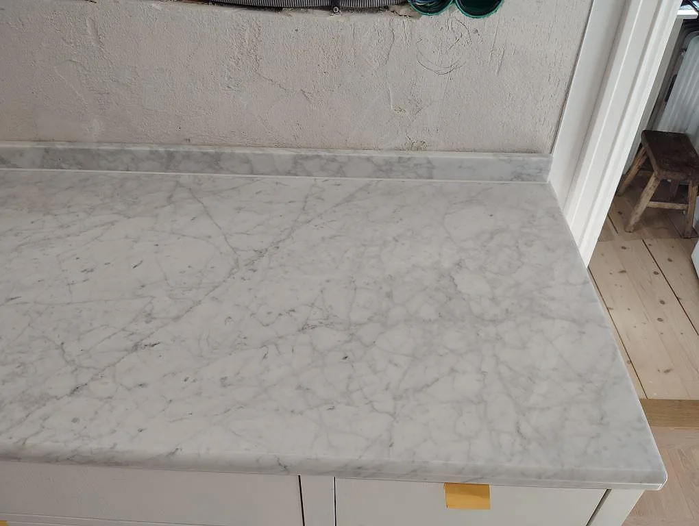 Køkkenbordplade i Carrara C, Stockholm – billede 4