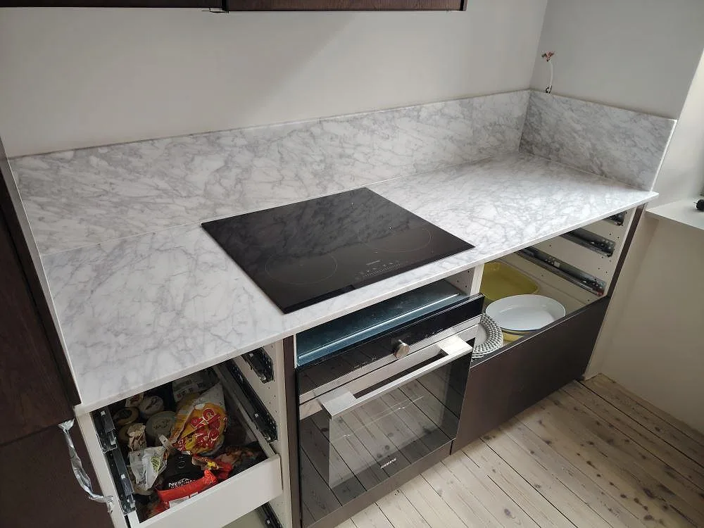Køkkenbordplade i Carrara C, Stockholm – billede 3