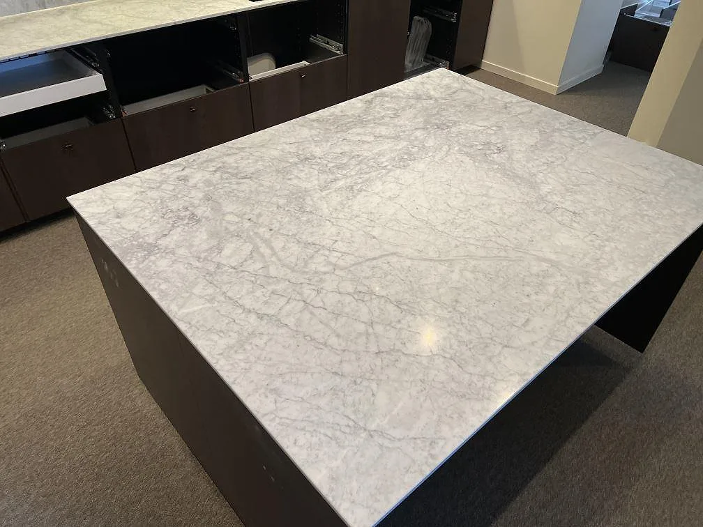 Køkkenbordplade i Carrara C, Stockholm – billede 3