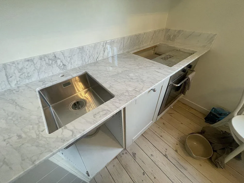 Køkkenbordplade i Carrara C, Stockholm – billede 2