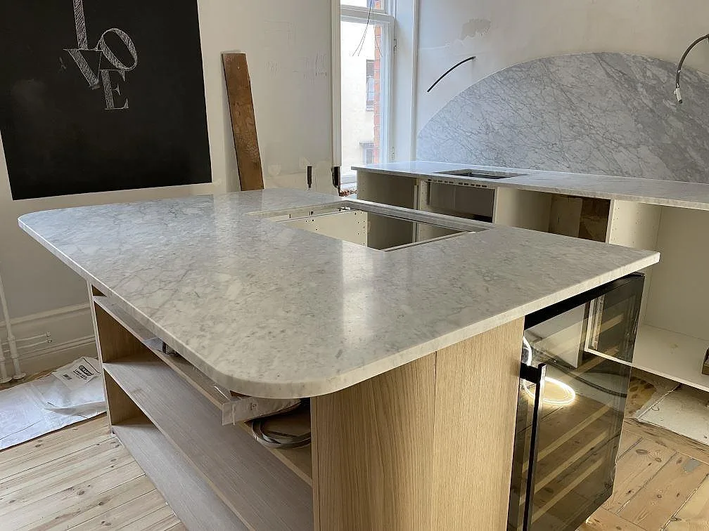 Køkkenbordplade i Carrara C, Stockholm – billede 2
