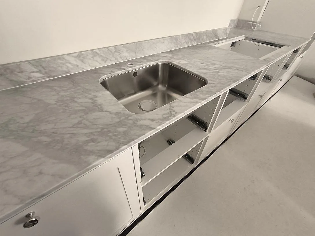 Køkkenbordplade i Carrara C, Stockholm – billede 2