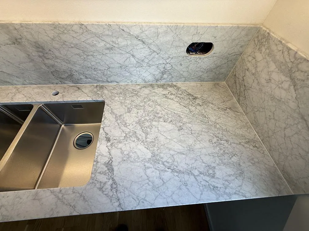 Køkkenbordplade i Carrara C, Stockholm – billede 3